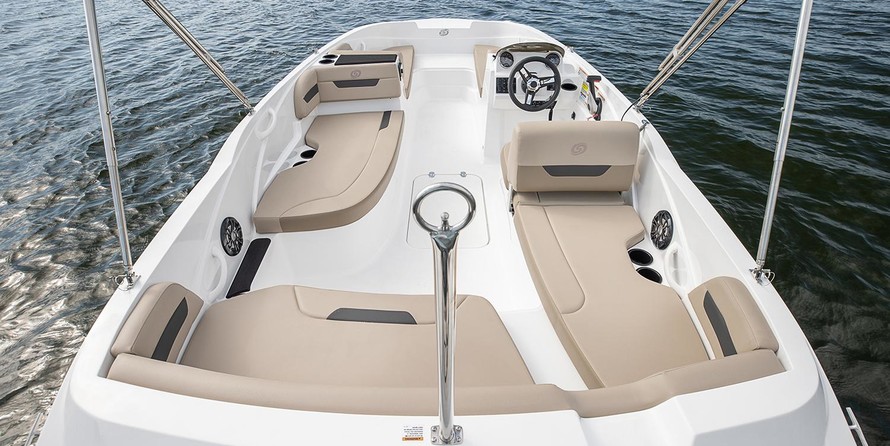 Hurricane SunDeck Sport 185 OB