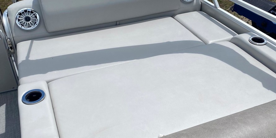 Avalon catalina 25 rf