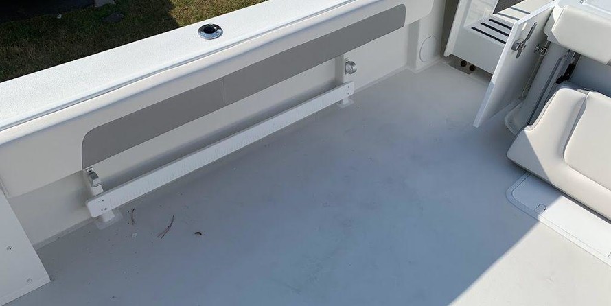 Parker 2520 XL Sport Cabin