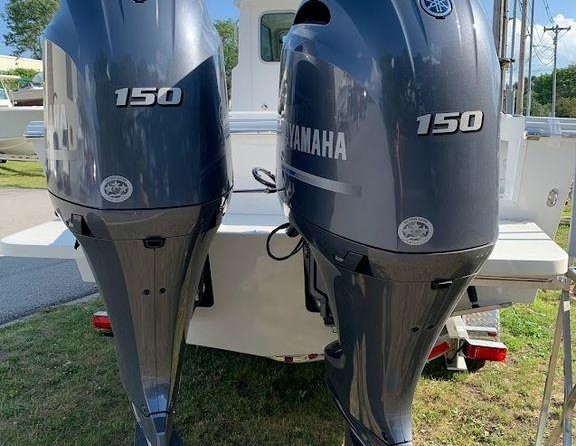 Parker 2520 XL Sport Cabin