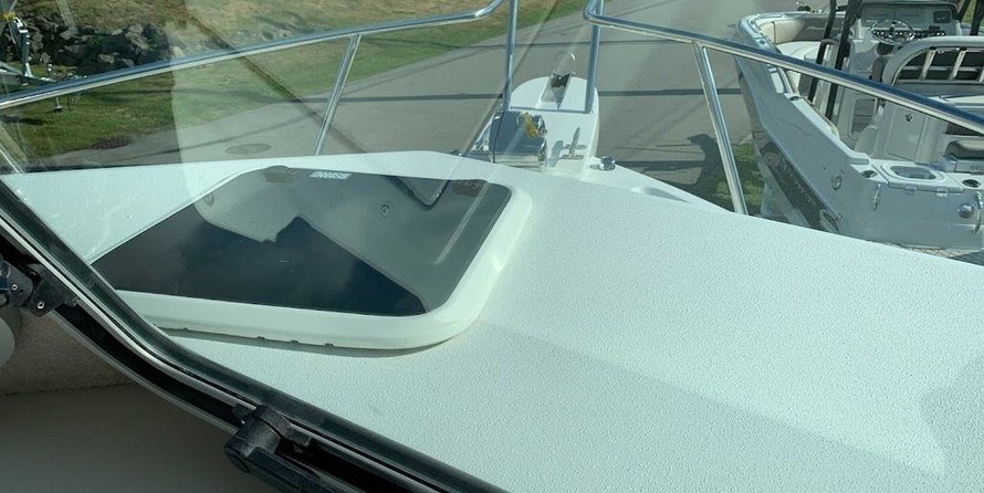 Parker 2520 XL Sport Cabin