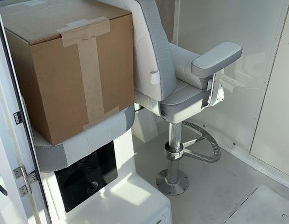 Parker 2520 XL Sport Cabin