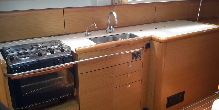 Jeanneau Sun Odyssey 44i