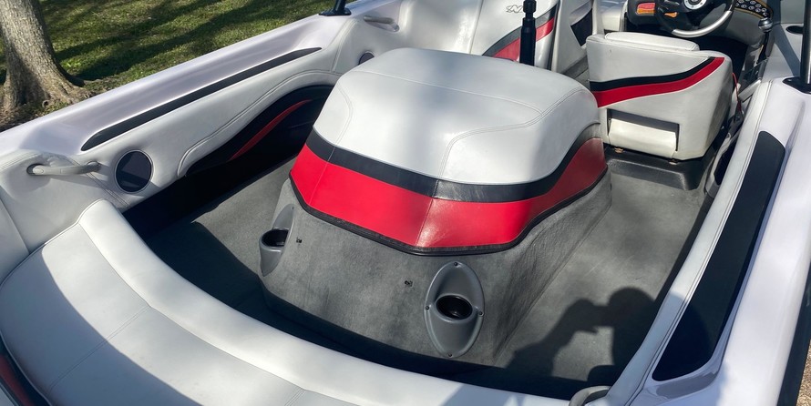 Correct craft air nautique 226 team