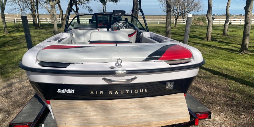 Correct craft air nautique 226 team