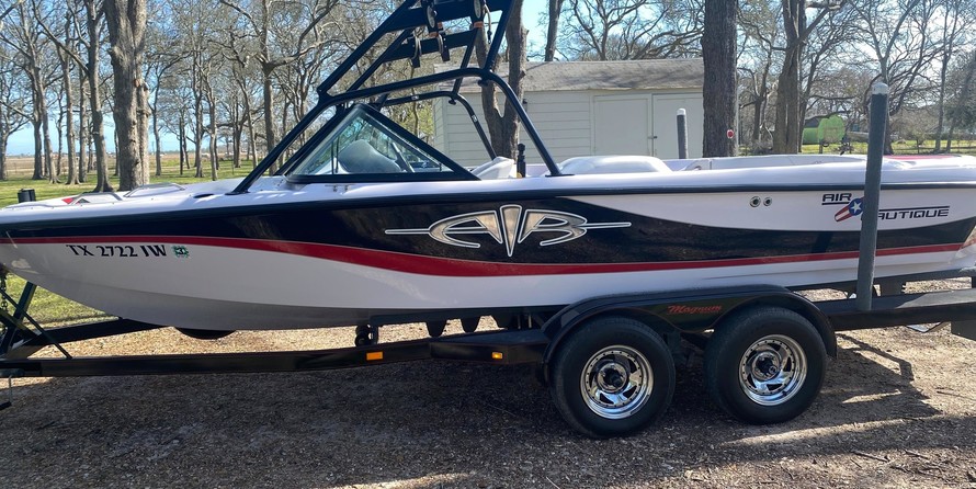 Correct craft air nautique 226 team