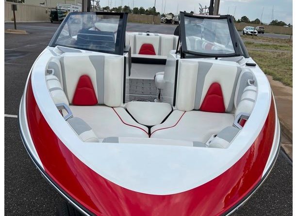Malibu Wakesetter 21 VLX
