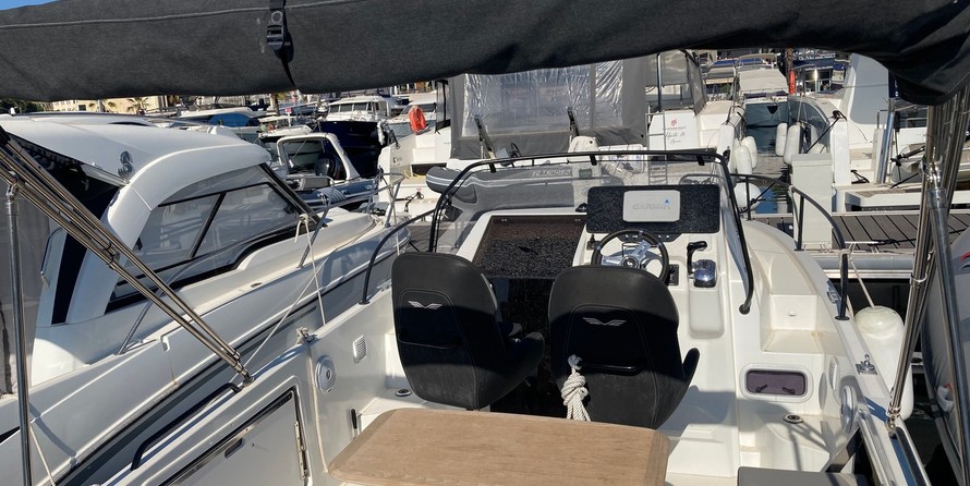 Beneteau Flyer Sundeck 8
