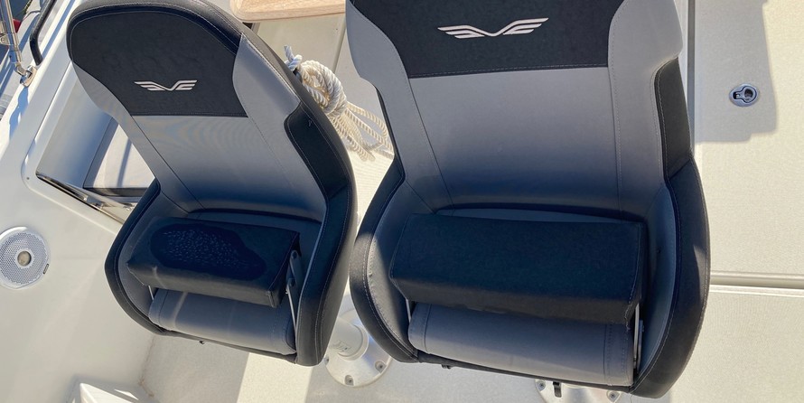 Beneteau Flyer Sundeck 8