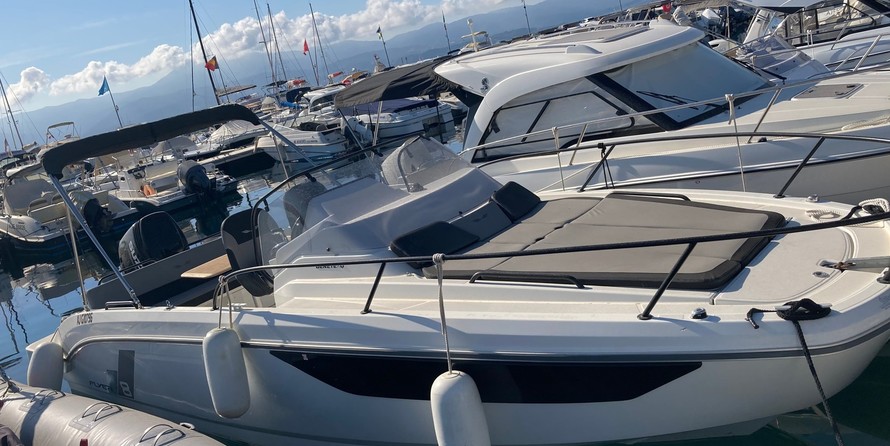 Beneteau Flyer 8 Sundeck