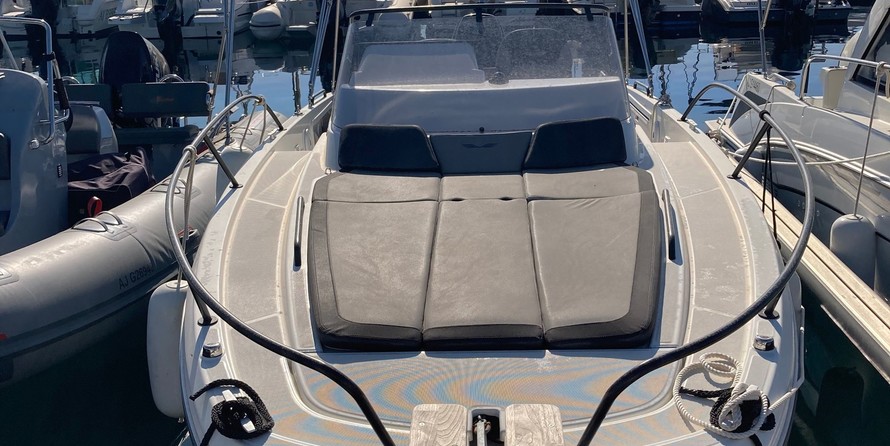 Beneteau Flyer Sundeck 8