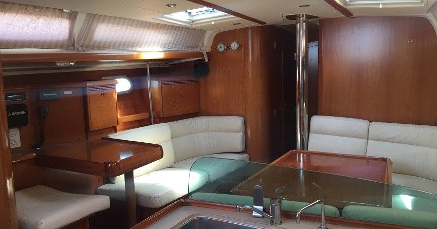 Jeanneau Sun Odyssey 43