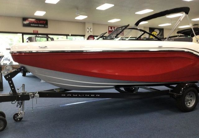 Bayliner DX2050