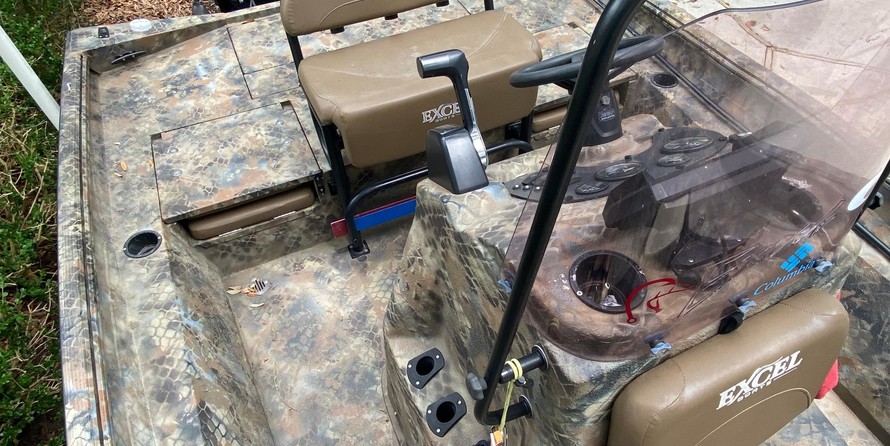 Sea Ray pro 208 bay