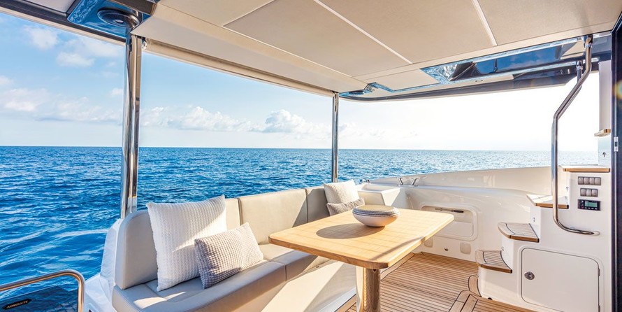 Absolute Navetta 52
