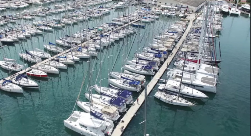 Lagoon 380 S2