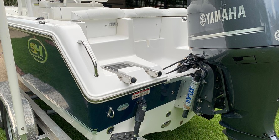 Sea Ray hunt ultra 211