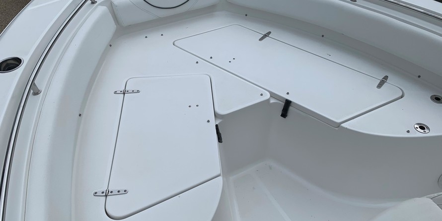 Sea Ray hunt ultra 211