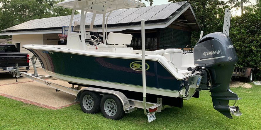 Sea Ray hunt ultra 211