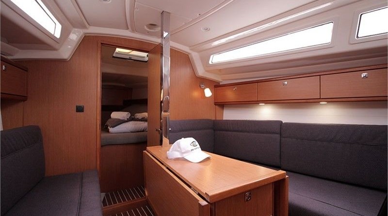Bavaria 33 Cruiser