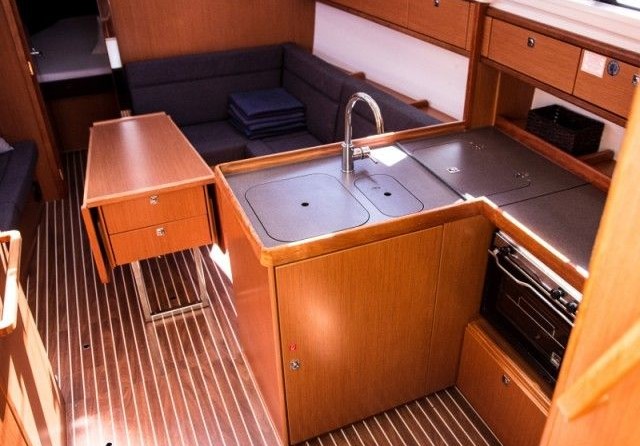 Bavaria 37 Cruiser