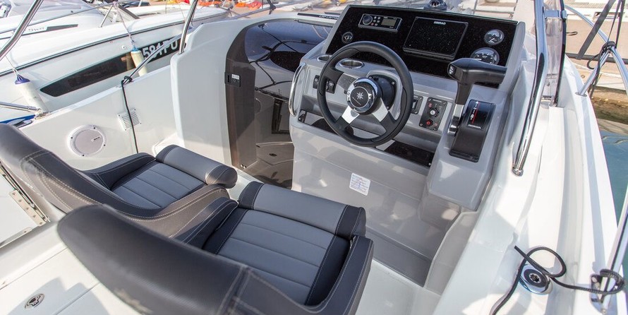 Jeanneau Cap Camarat 6.5 WA