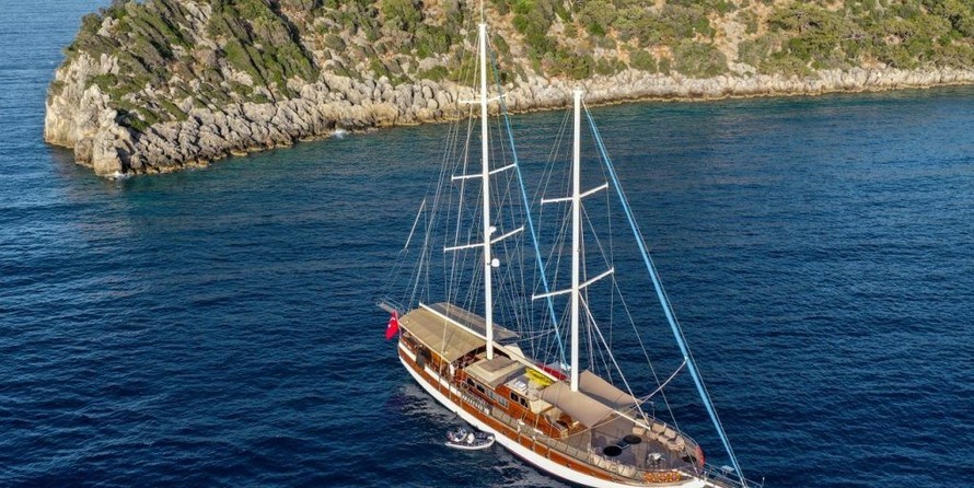 Gulet 104
