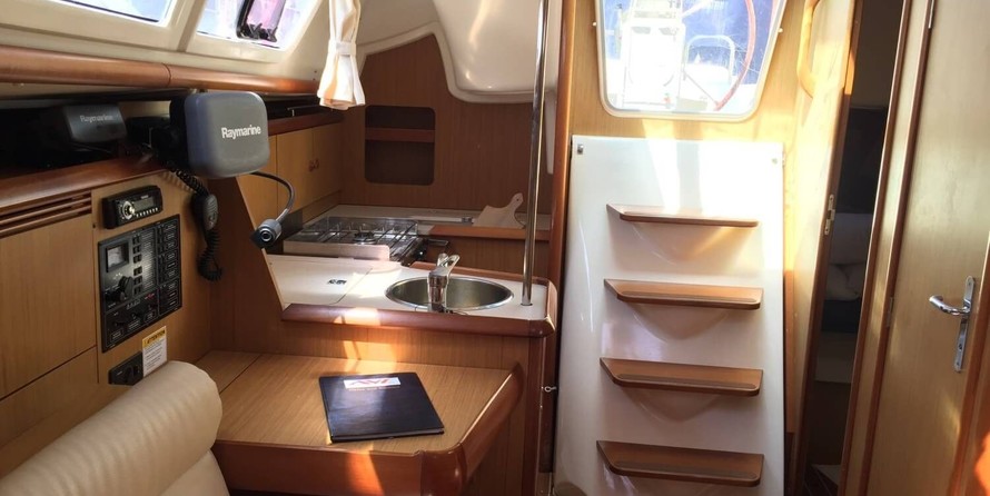 Jeanneau Sun Odyssey 32i