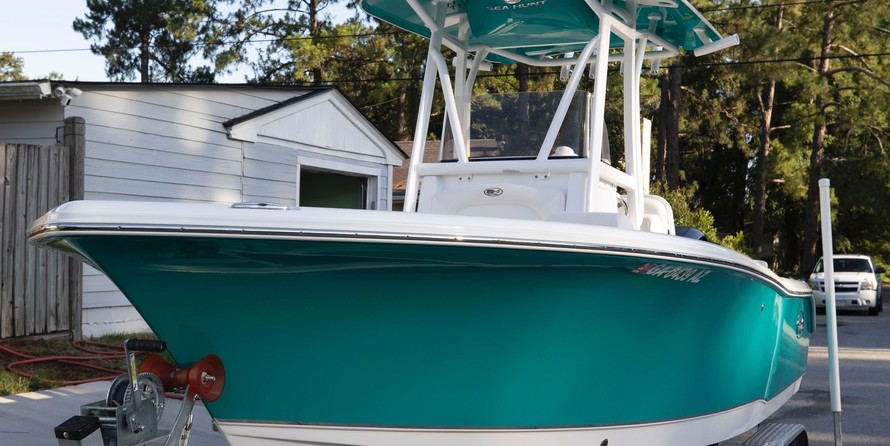 Sea Ray hunt ultra 211