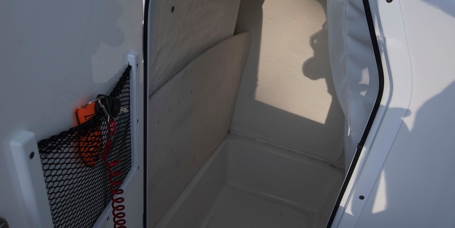 Sea Ray hunt ultra 211