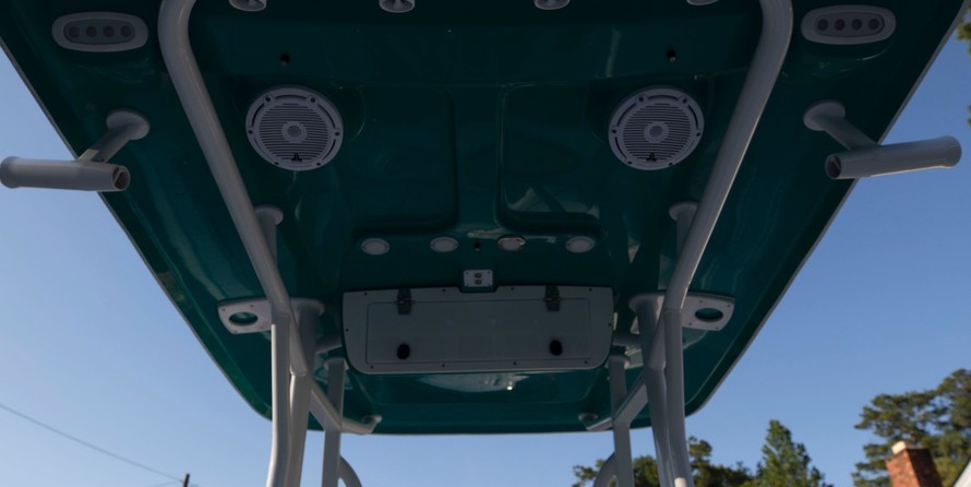 Sea Ray hunt ultra 211