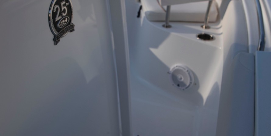 Sea Ray hunt ultra 211