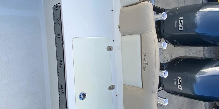 NauticStar 2602 Legacy