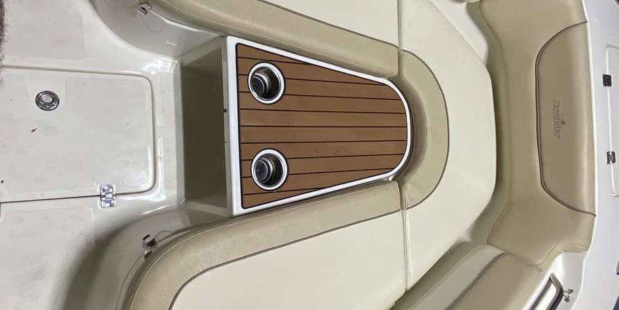 NauticStar 2602 Legacy