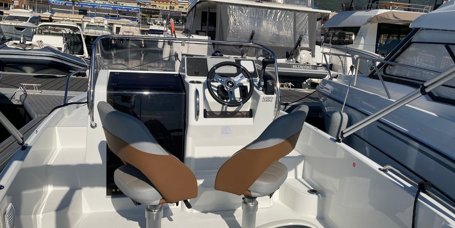 Beneteau Flyer 6 SUNdeck