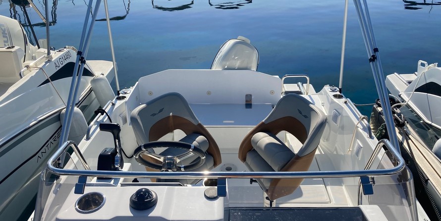 Beneteau Flyer 6 SUNdeck