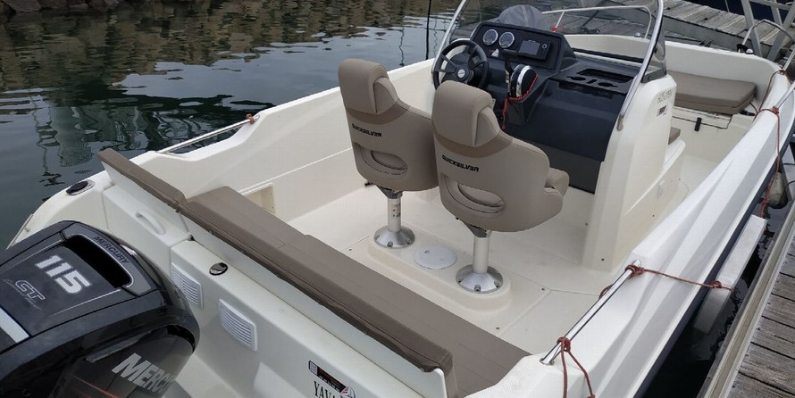 Quicksilver Activ 605 Open