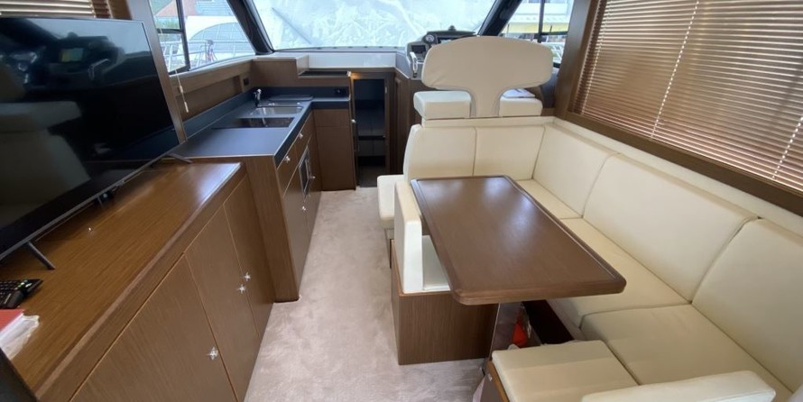 Bavaria Virtess 420 Fly