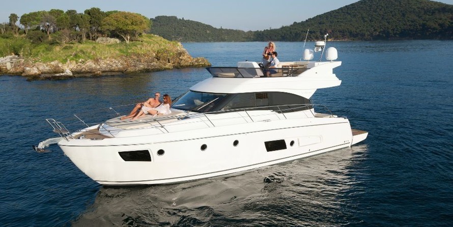 Bavaria Virtess 420 Fly