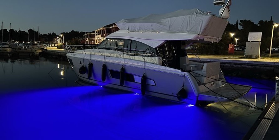 Bavaria Virtess 420 Fly