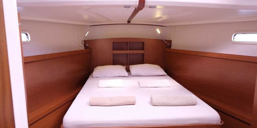 Hanse 445