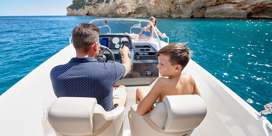 Quicksilver Activ 555 Open