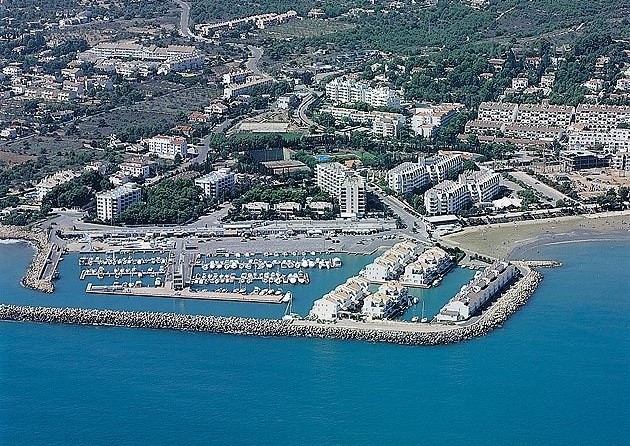 Quicksilver Activ 555 Open