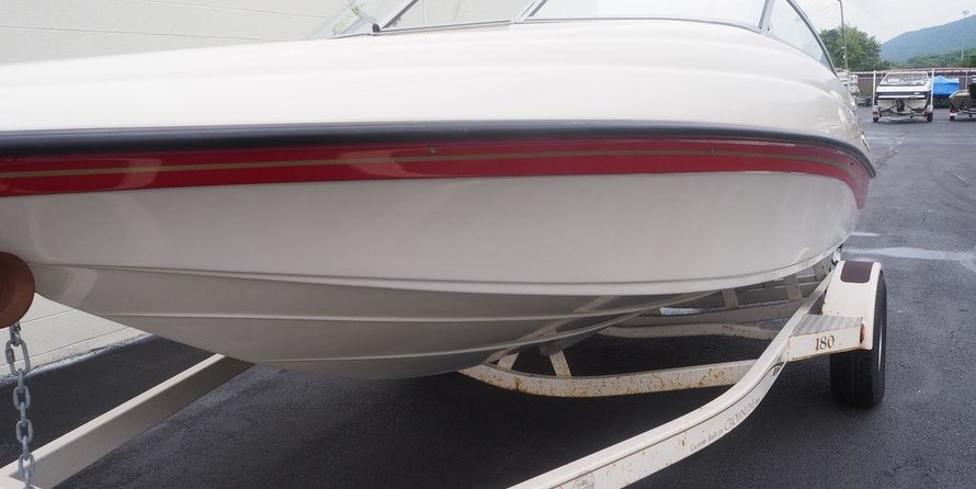 Crownline 180 BR