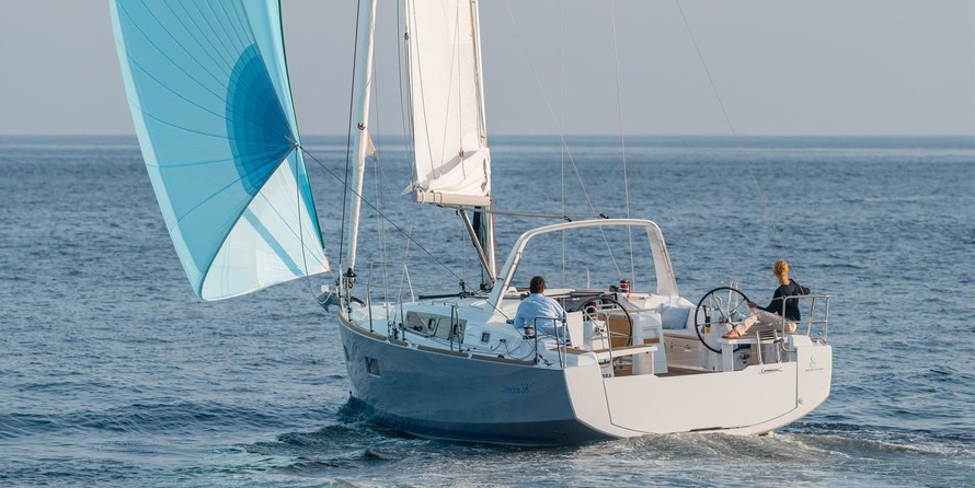 Beneteau Oceanis 38