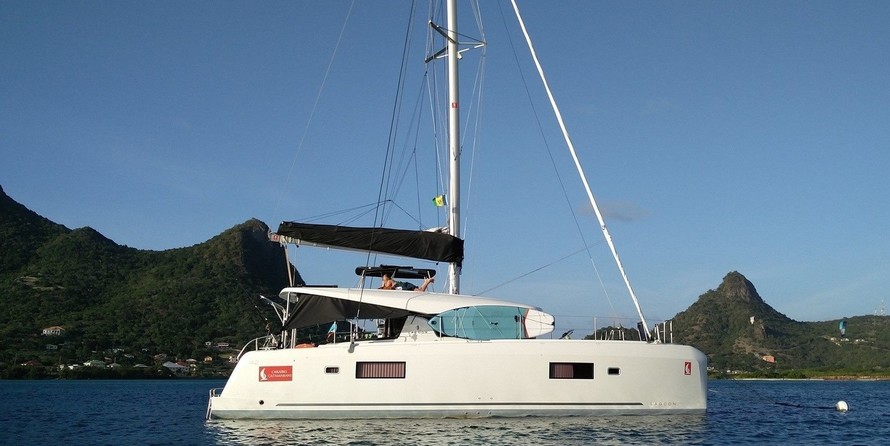 Lagoon 42