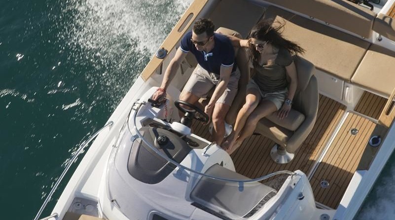 Jeanneau Cap Camarat 6.5 WA