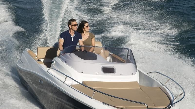 Jeanneau Cap Camarat 6.5 WA