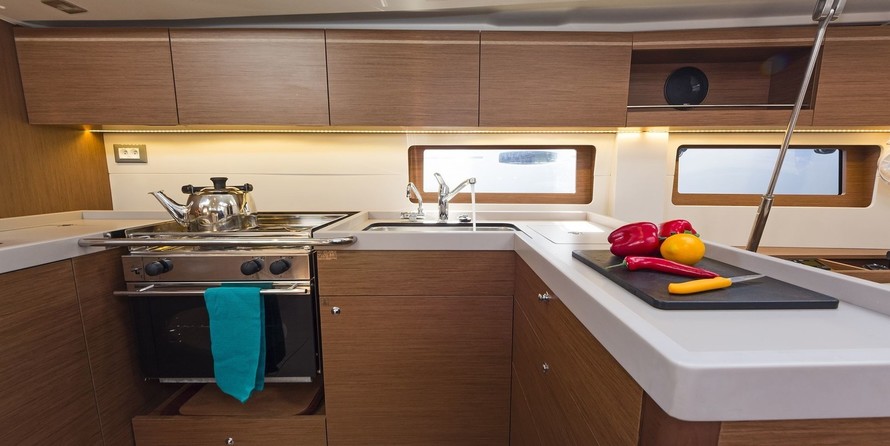 Beneteau Oceanis 51.1