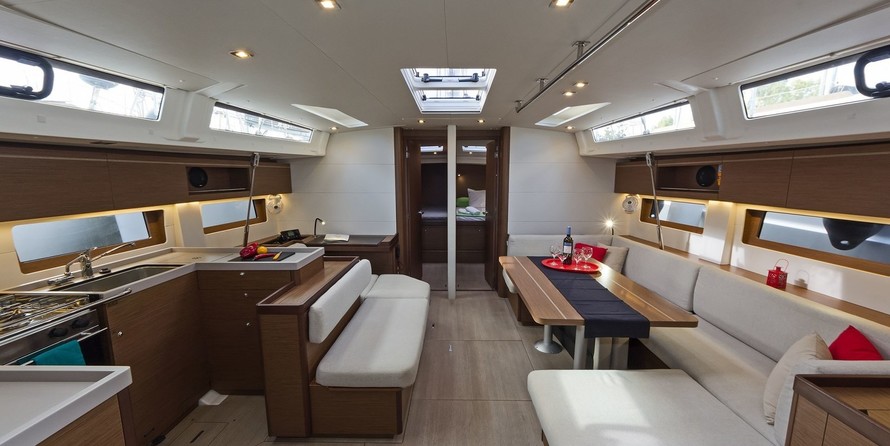 Beneteau Oceanis 51.1